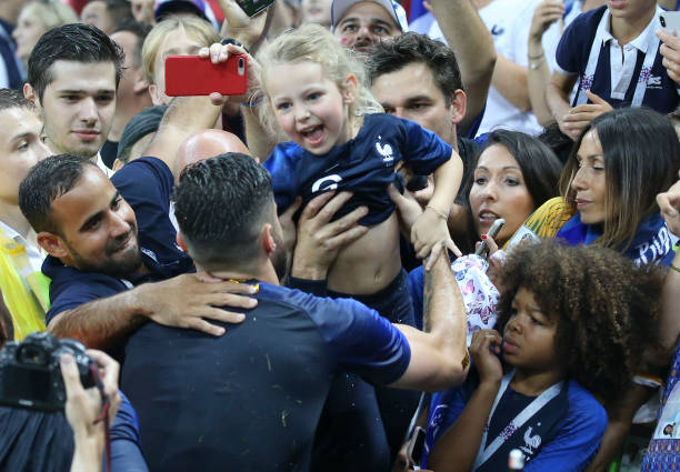 正是顺应这 正是顺应这