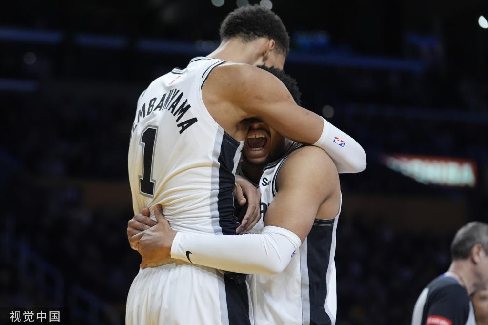 当对手边路 当对手边路